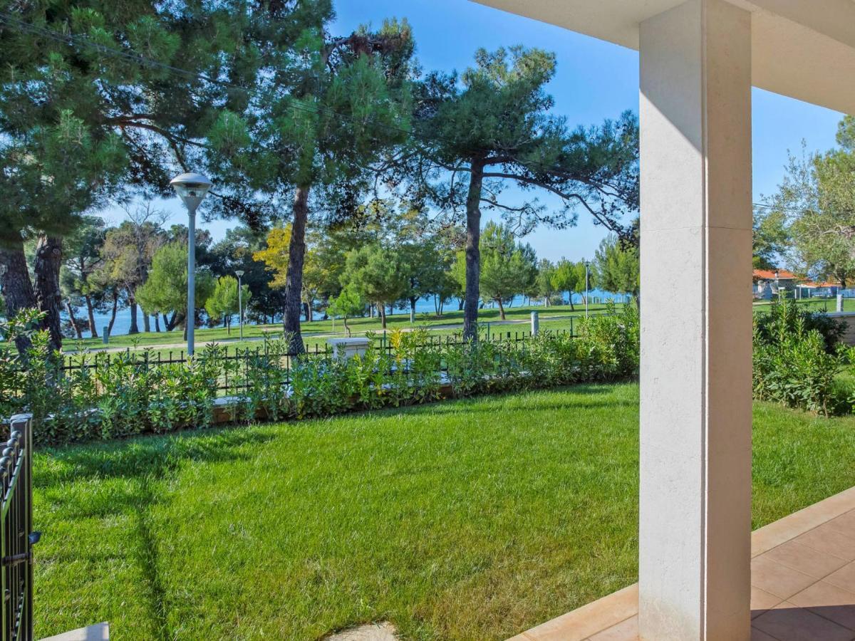 Holiday Home Villa Beach Front By Interhome Savudrija Bagian luar foto