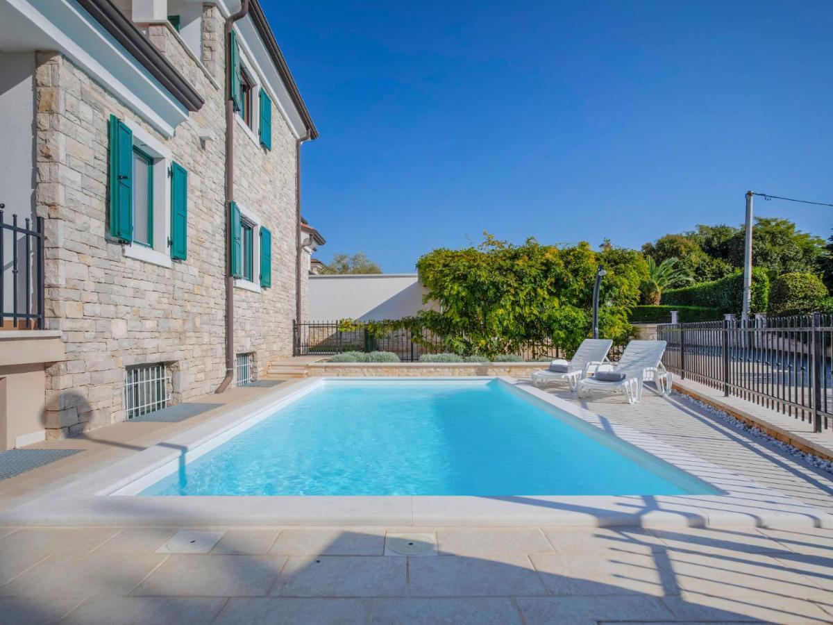 Holiday Home Villa Beach Front By Interhome Savudrija Bagian luar foto